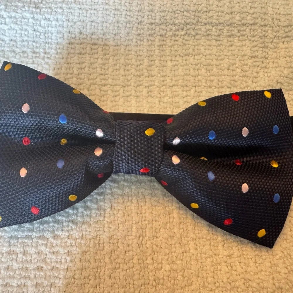 Boys Adjustable Hook Latch Bow Ties  Polka Dot  Set Of 5 Brand New